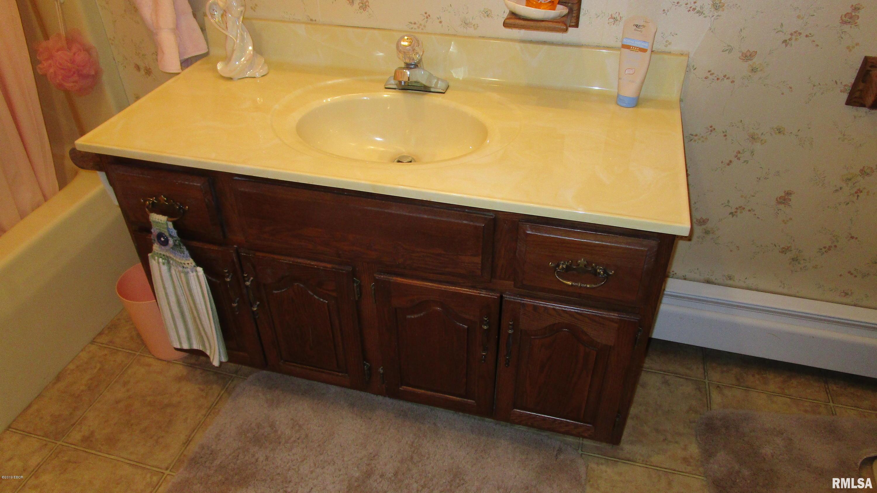 116 West 5th Street Flora, IL 62839 - Photo 39 of 50 Gallery Image 39