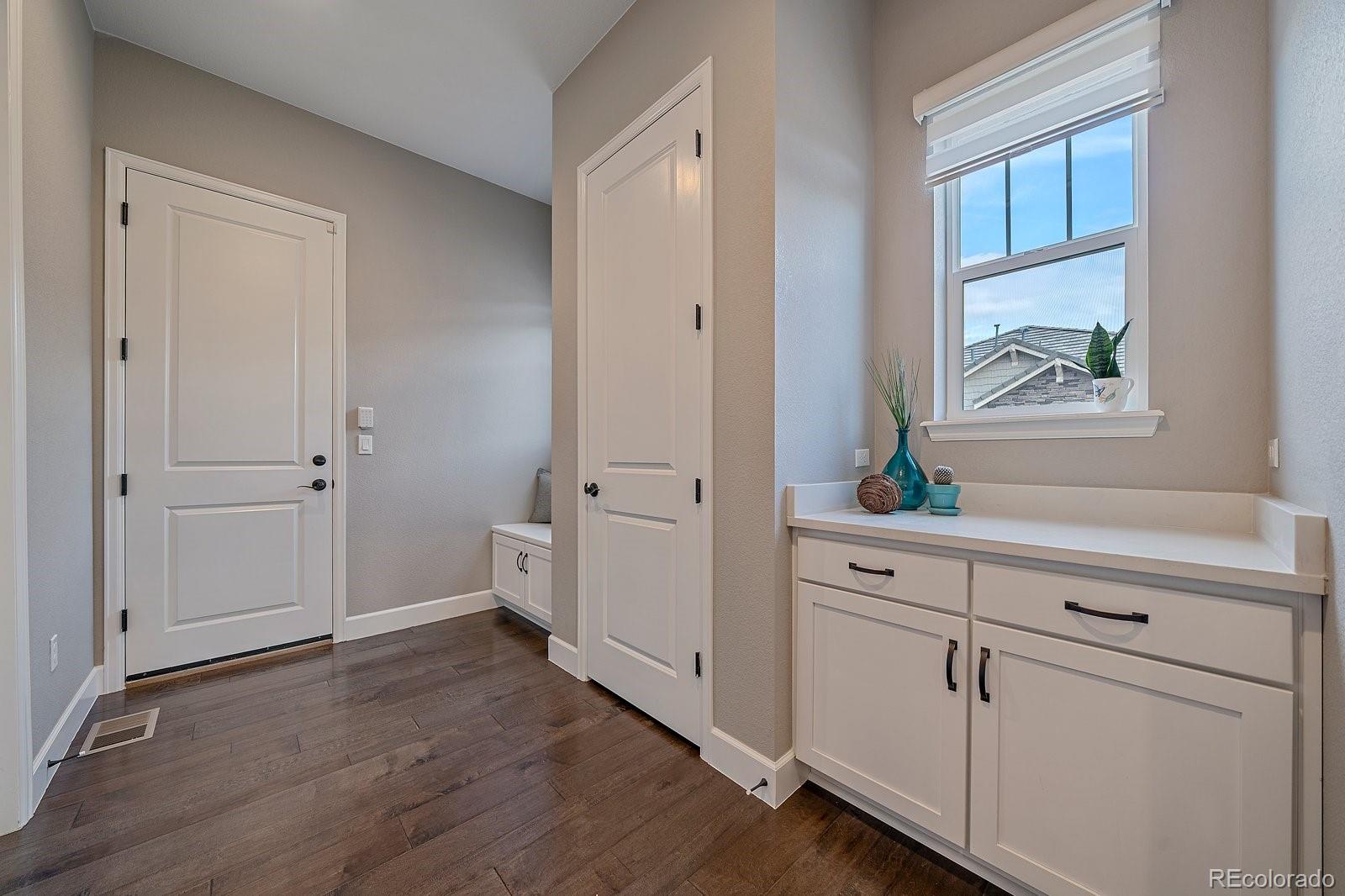 14886 Lyons Ridge Drive Morrison, CO 80465 - Photo 15 of 38 Gallery Image 15