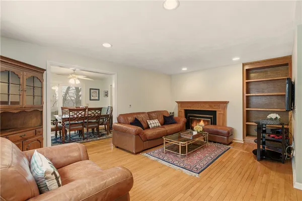 $395,000 | 74 Arbor Drive, Providence, RI 02908