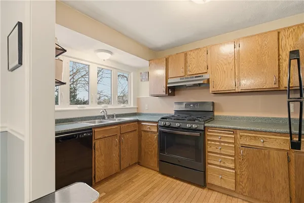 $395,000 | 74 Arbor Drive, Providence, RI 02908