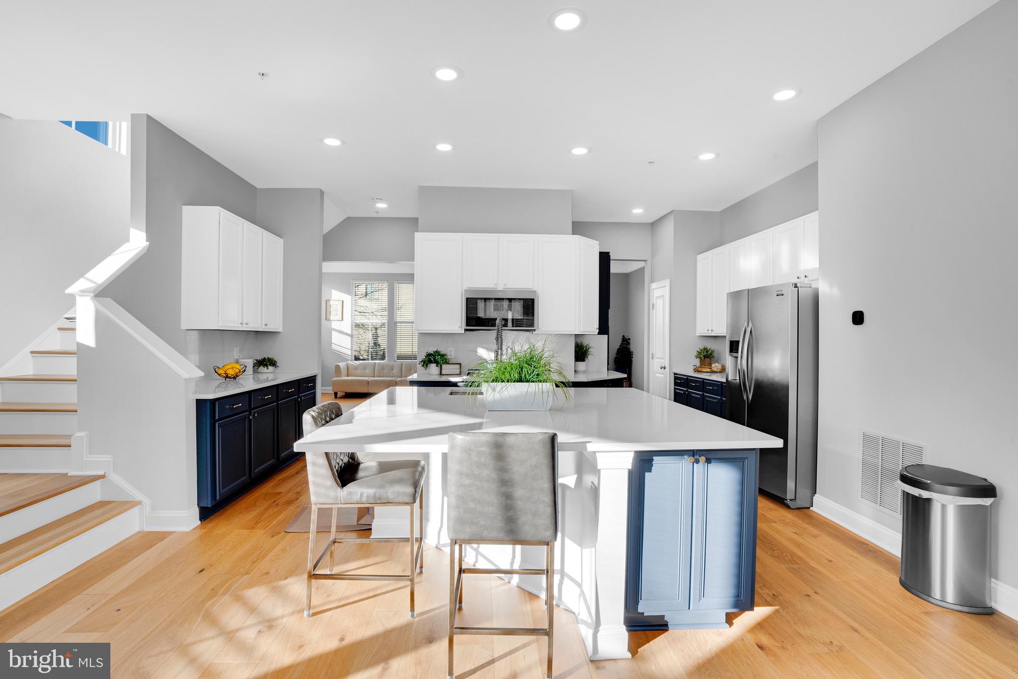9825 Garden Ranges Laurel, MD 20723 - Photo 5 of 46 BRAND NEW Kitchen!
