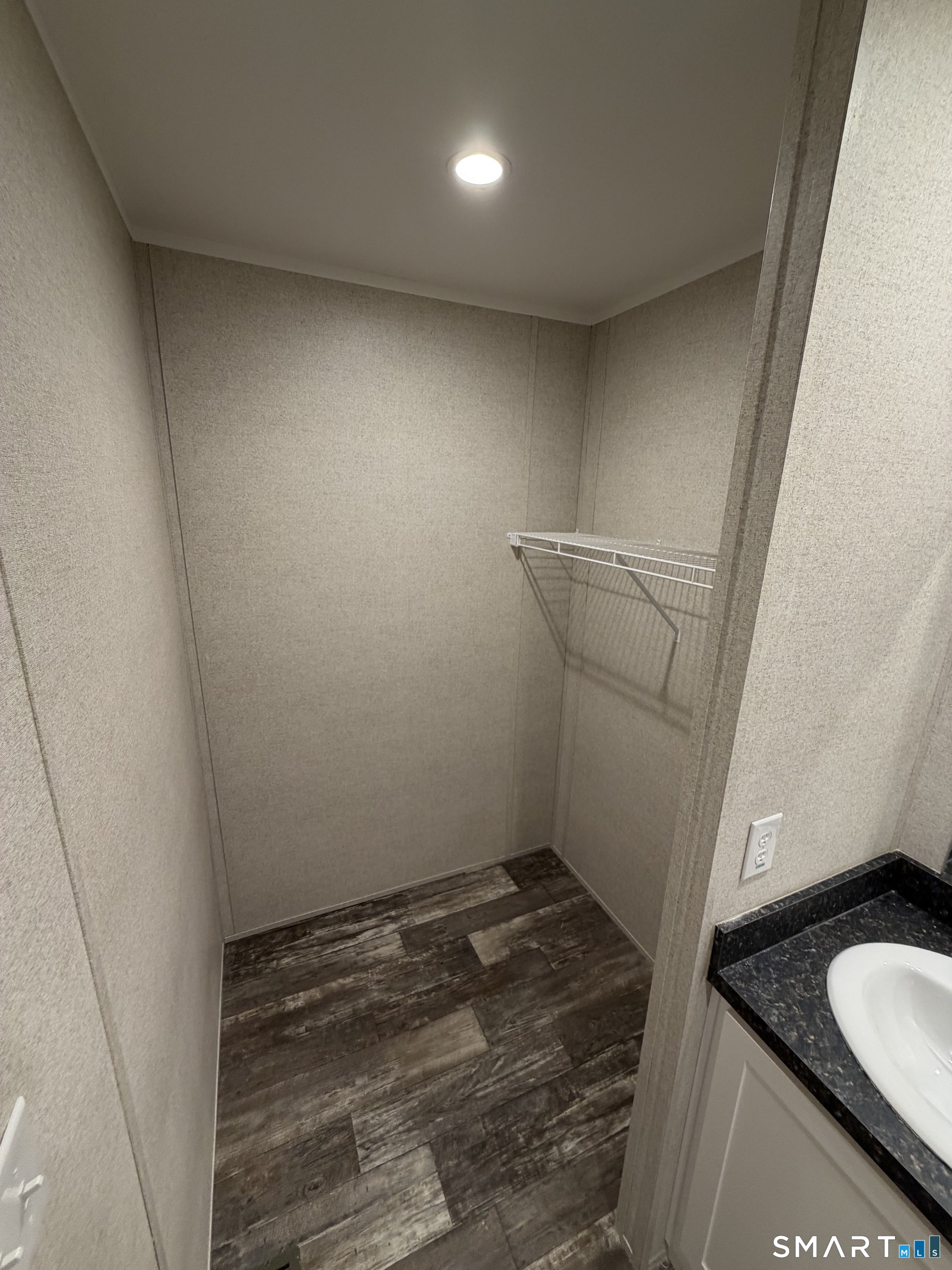 435 High Street, Unit 42 Groton, CT 06355 - Photo 9 of 11