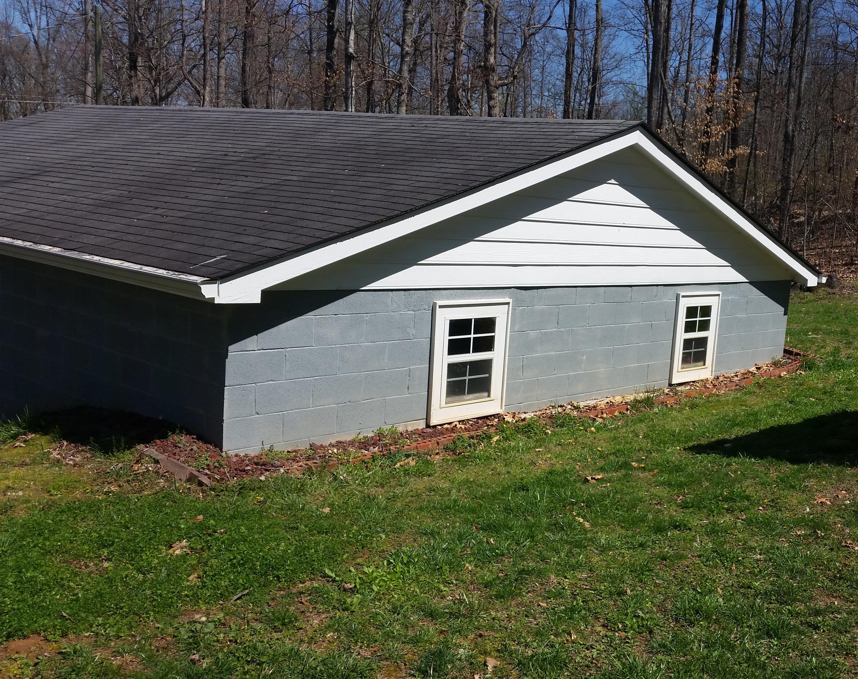 130 Laura Boling Loop Road Strawberry Plains, TN 37871 - Photo 34 of 36 garage rear