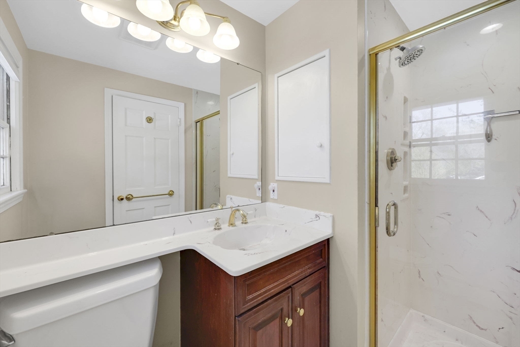 186 Viscount Road Longmeadow, MA 01106 - Photo 21 of 40 Gallery Image 21