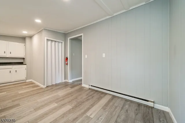 a view of livingroom with hardwood floor