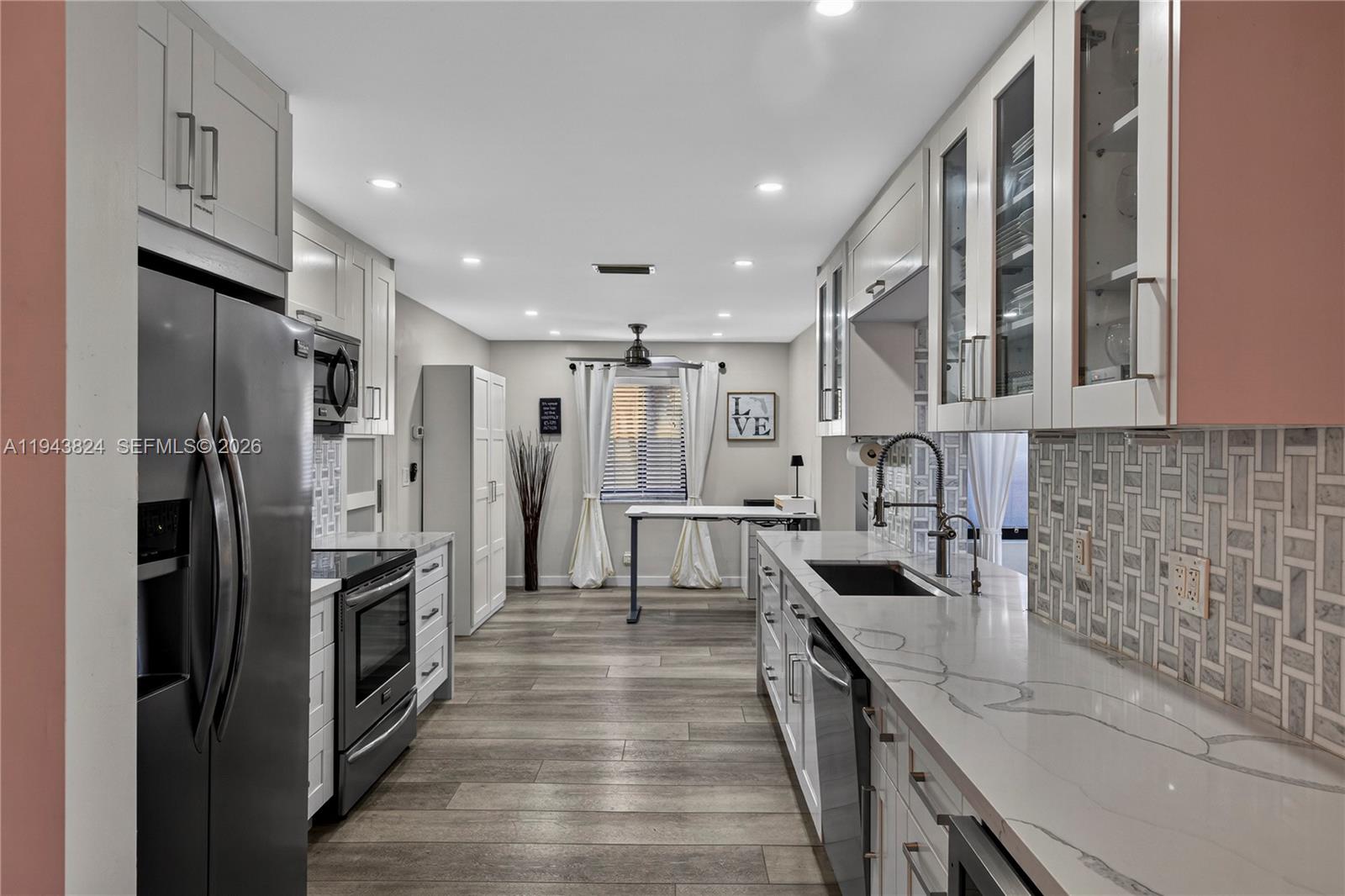 371 Southeast 3rd Street Pompano Beach, FL 33060 - Photo 43 of 87