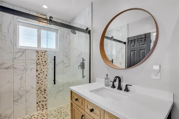 $1,573,000 | 128 Dove Avenue, Tavernier, FL 33070