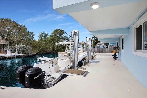 $1,573,000 | 128 Dove Avenue, Tavernier, FL 33070