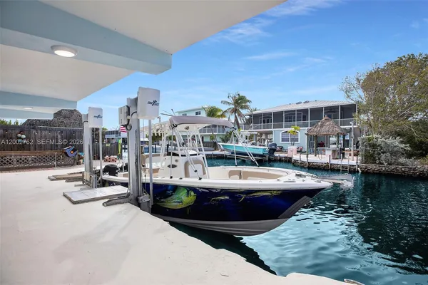 $1,573,000 | 128 Dove Avenue, Tavernier, FL 33070