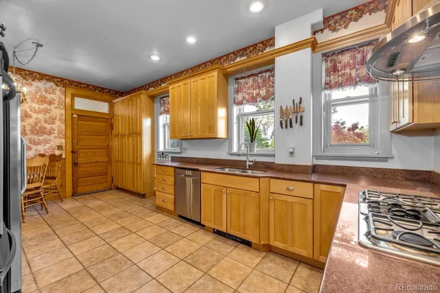 $699,500 | 326 West Pitkin Avenue, Pueblo, CO 81004