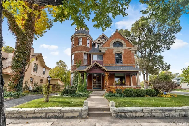 $699,500 | 326 West Pitkin Avenue, Pueblo, CO 81004