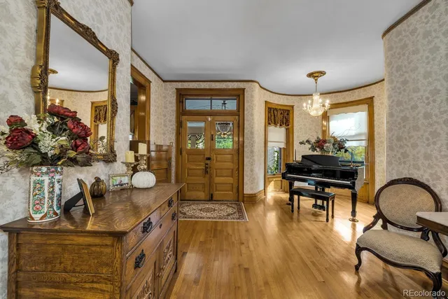 $699,500 | 326 West Pitkin Avenue, Pueblo, CO 81004