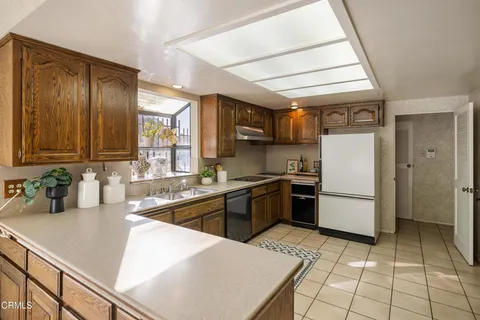 $1,590,000 | 1400 Valley View Road, Unit 1, Glendale, CA 91202