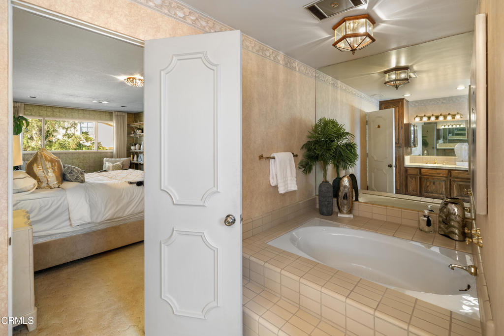 1400 Valley View Road, Unit 1 Glendale, CA 91202 - Photo 35 of 52 SSR_1400ValleyView_037_FLEXMLS