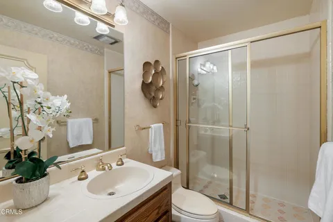 $1,590,000 | 1400 Valley View Road, Unit 1, Glendale, CA 91202