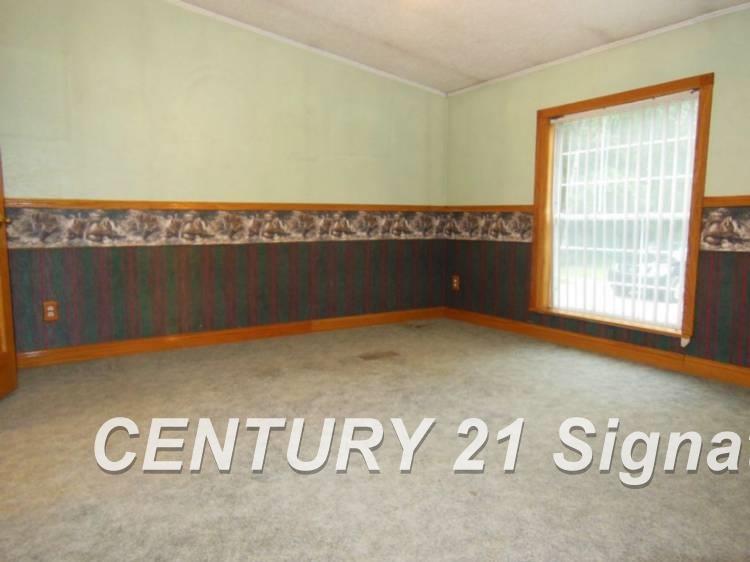 6891 North Bay Midland County Line Road Rhodes, MI 48652 - Photo 16 of 29