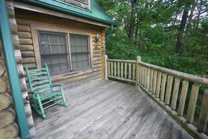 1616 South Mountain View Road Sevierville, TN 37876 - Photo 23 of 27 IMG_6502 (Small)FRONT PORCH