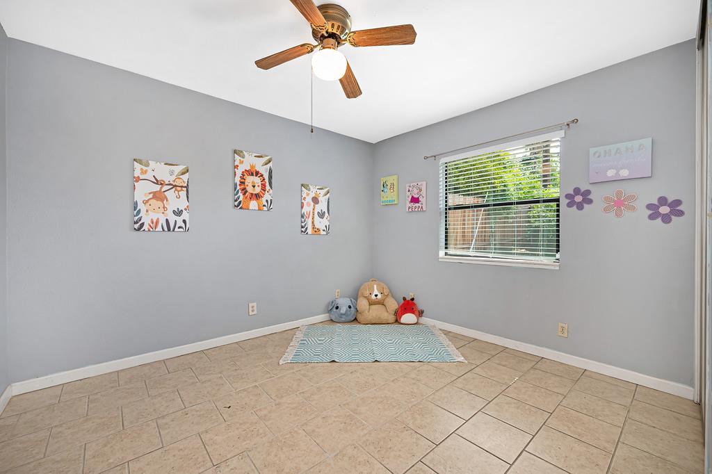 6409 Larry Way North Highlands, CA 95660 - Photo 13 of 21