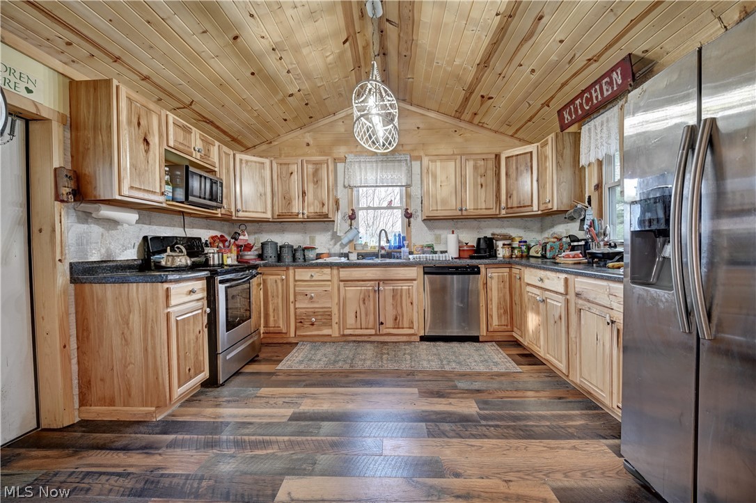 5931 Beagle Club Road Newcomerstown, OH 43832 - Photo 9 of 31 Gallery Image 9