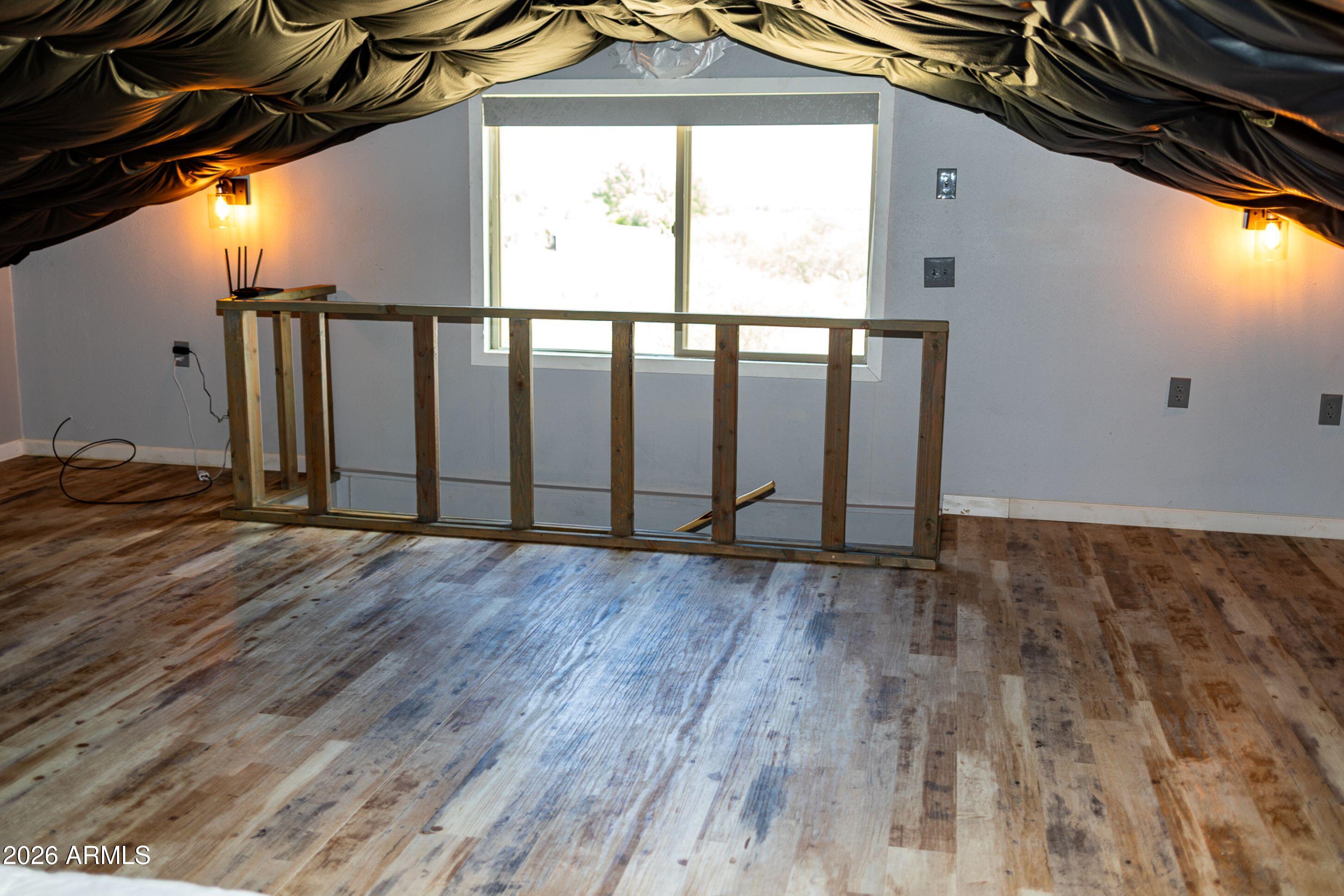 10847 South Kings Ranch Road Hereford, AZ 85615 - Photo 26 of 49 a view of entryway with wooden floor