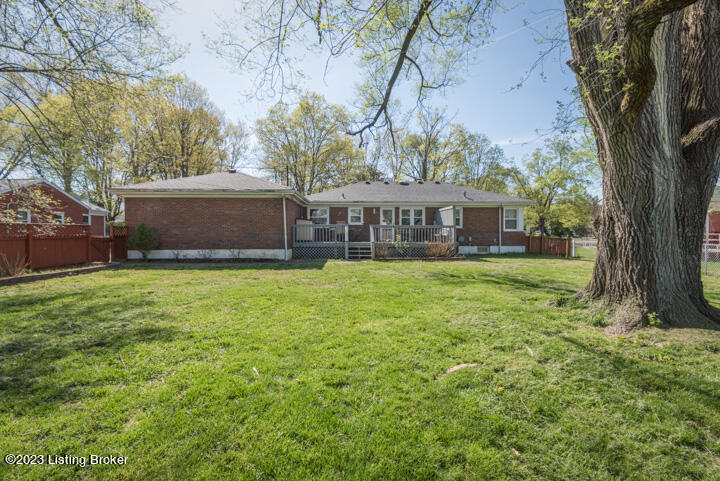 5 Pembroke Road Louisville, KY 40220 - Photo 35 of 38 035