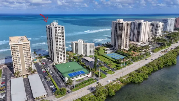 $650,000 | 5420 North Ocean Drive, Unit 1201, Singer Island, FL 33404