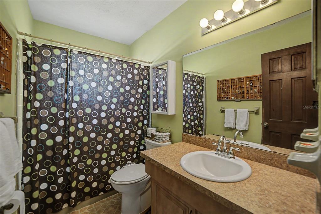 612 Barkfield Loop Brandon, FL 33511 - Photo 14 of 26 Gallery Image 14