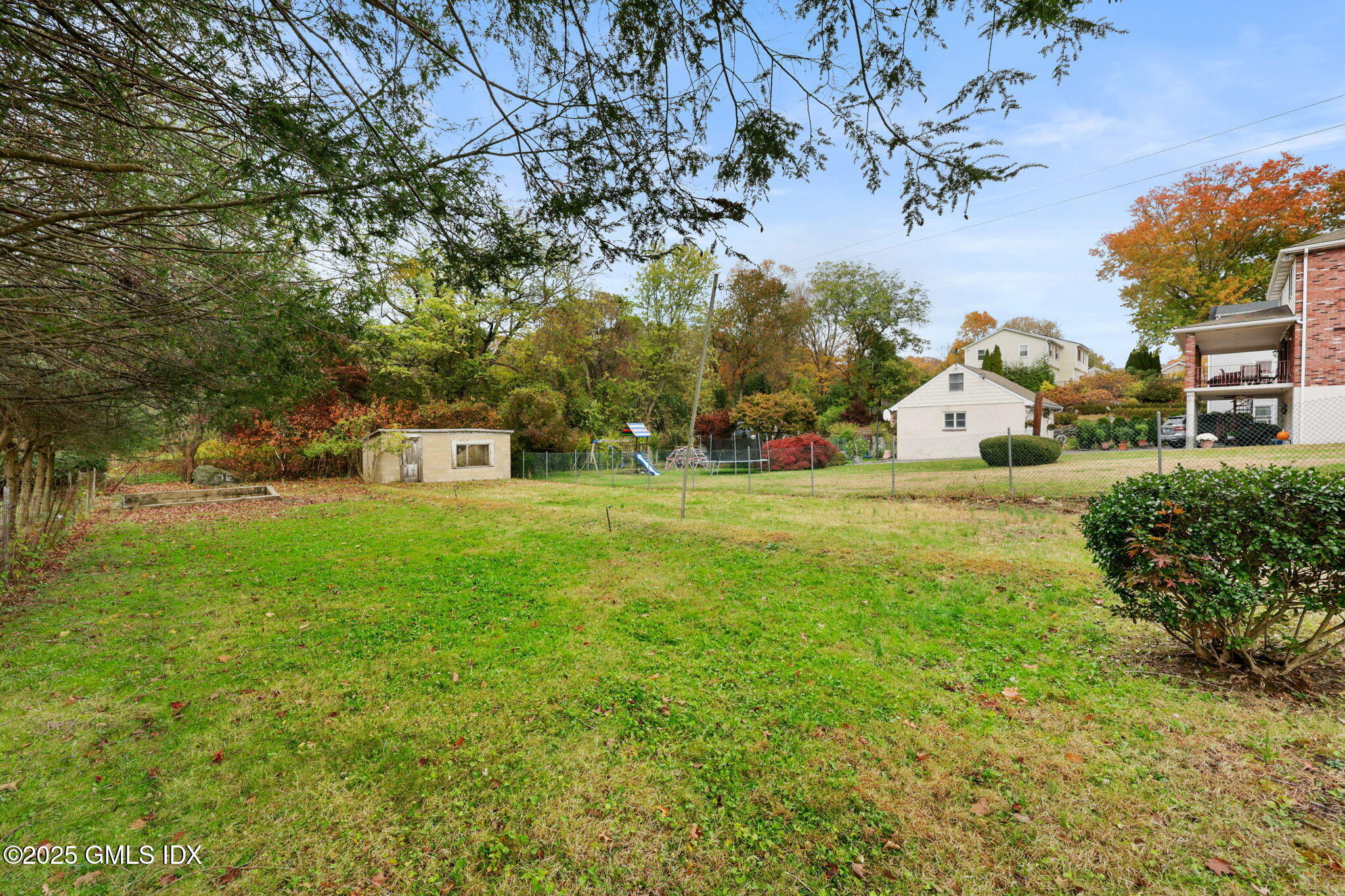 40 Moshier Street Greenwich, CT 06831 - Photo 18 of 22 23-web-or-mls-40-moshier-st