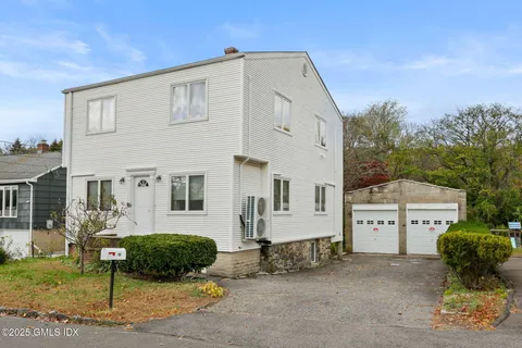 $999,000 | 40 Moshier Street, Greenwich, CT 06831