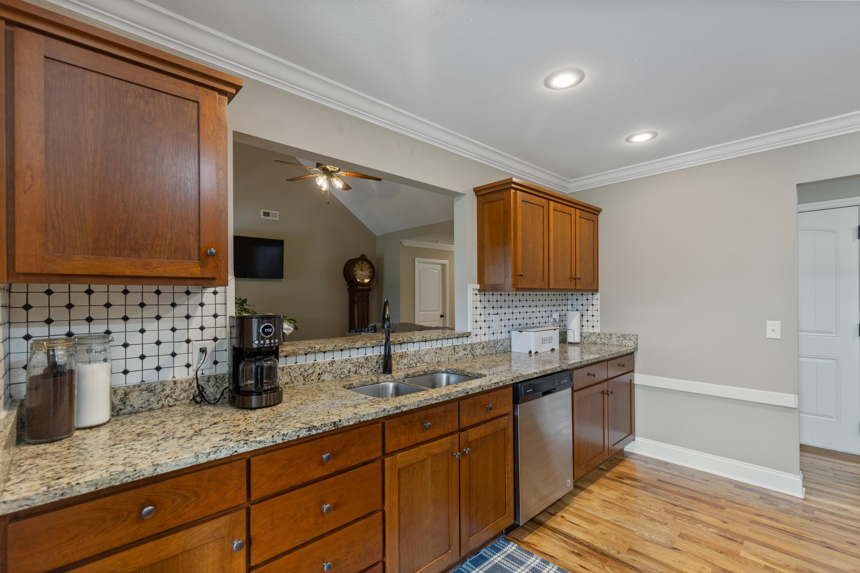 7083 Blue Springs Road Southeast Cleveland, TN 37311 - Photo 13 of 51 146A0289
