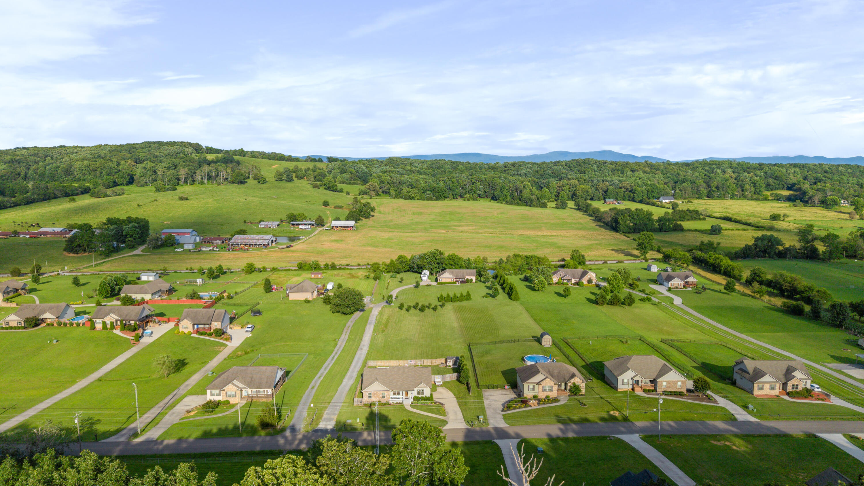 7083 Blue Springs Road Southeast Cleveland, TN 37311 - Photo 34 of 51 DJI_20250608184931_0041_D