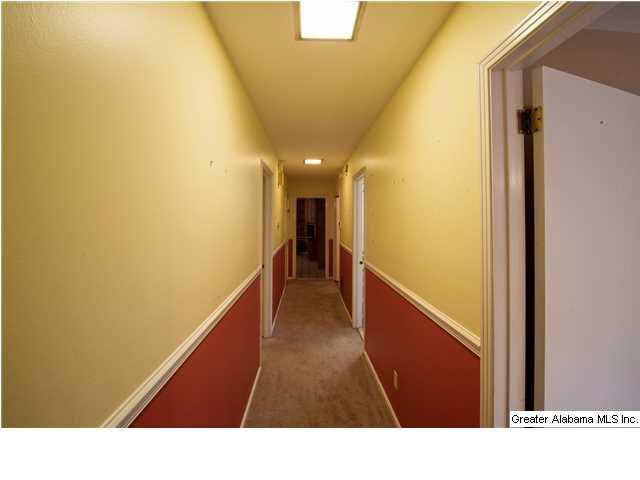 1633 Carson Road Birmingham, AL 35215 - Photo 16 of 32