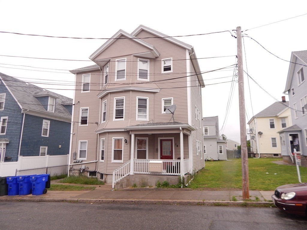 14-28 Downing Street Fall River, MA 02723 - Photo 11 of 36