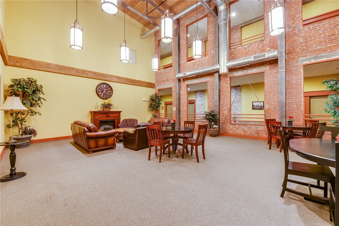 180 Allen Street, Unit 103B Woonsocket, RI 02895 - Photo 18 of 26 Community area/room