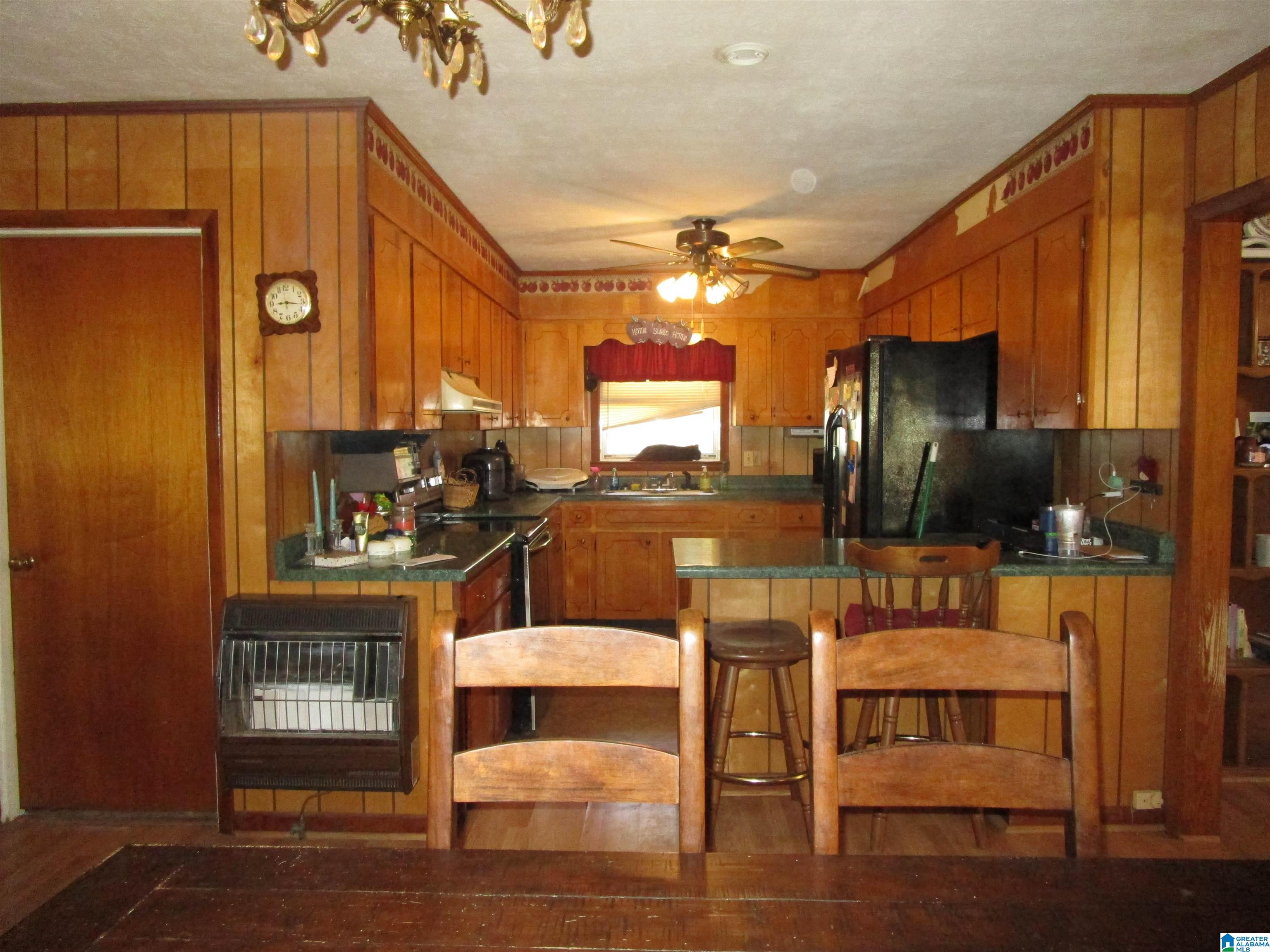 127 Riddle Road Talladega, AL 35160 - Photo 8 of 25