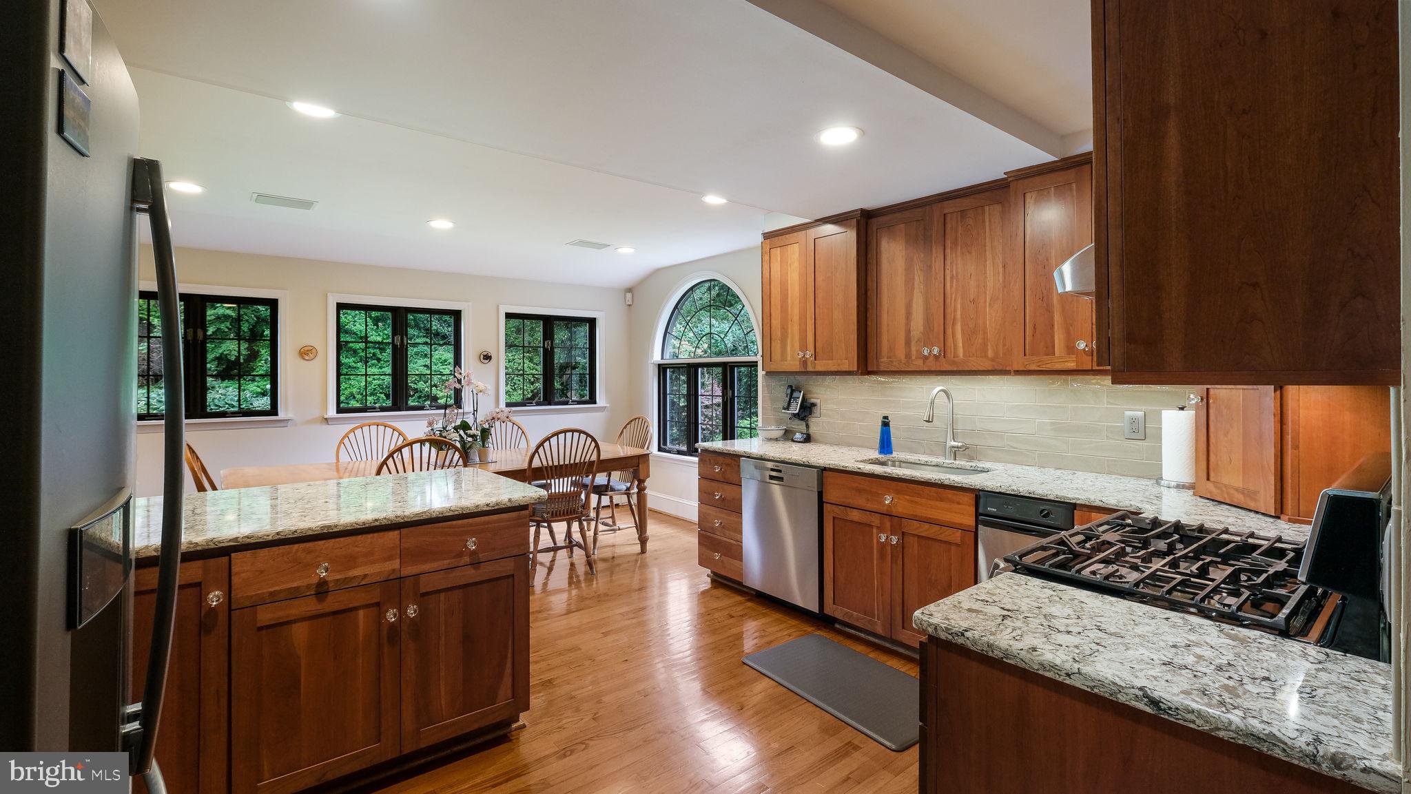 612 North Chester Road Swarthmore, PA 19081 - Photo 16 of 61