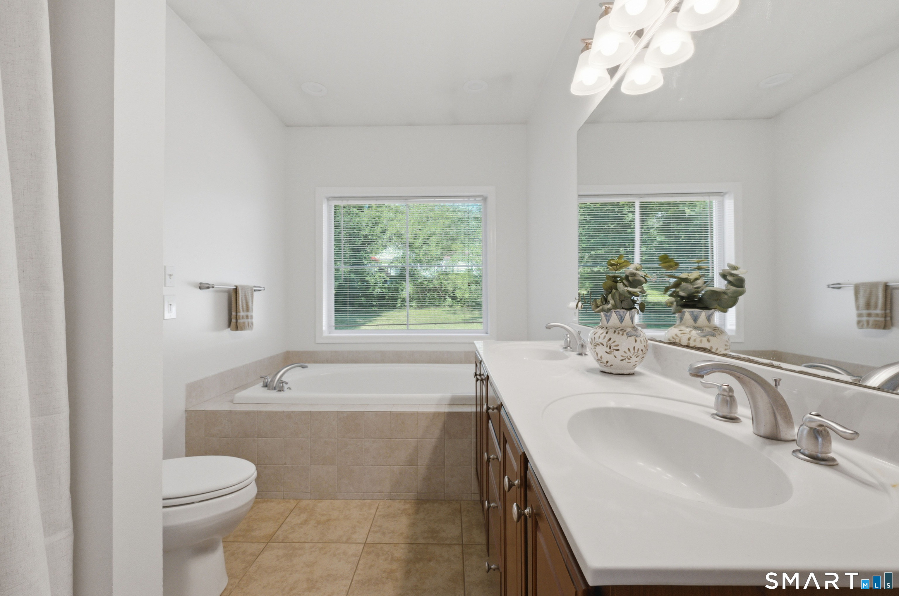 16 Blueberry Hill Road Bridgewater, CT 06752 - Photo 24 of 40