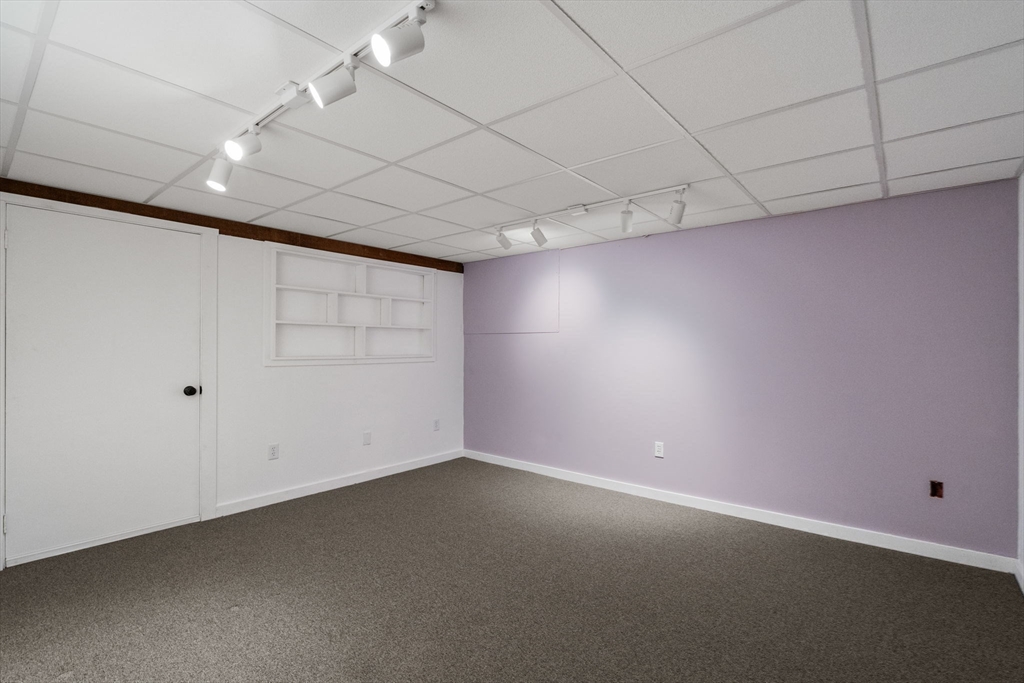 8 Todd Pond Road Lincoln, MA 01773 - Photo 27 of 29 a view of an empty room