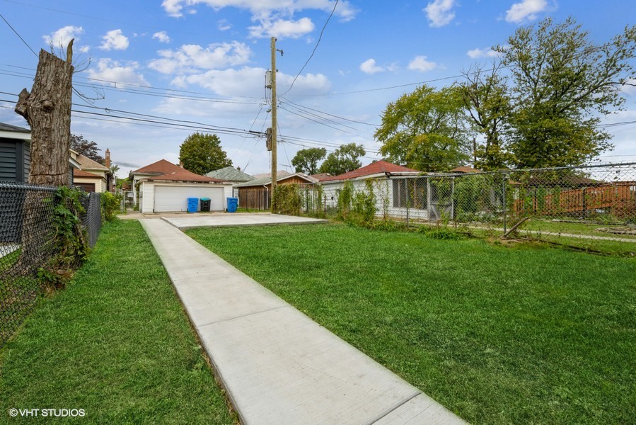 7930 South Perry Avenue Chicago, IL 60620 - Photo 11 of 11