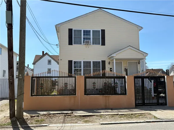 $699,900 | 162 Eastwood Avenue, Providence, RI 02909