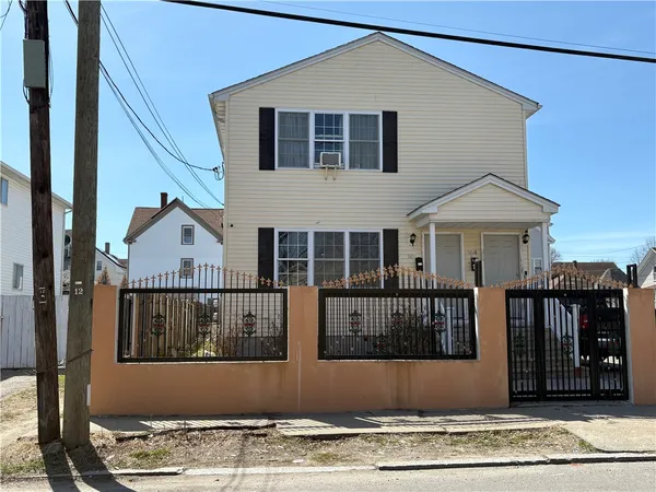 $699,900 | 162 Eastwood Avenue, Providence, RI 02909