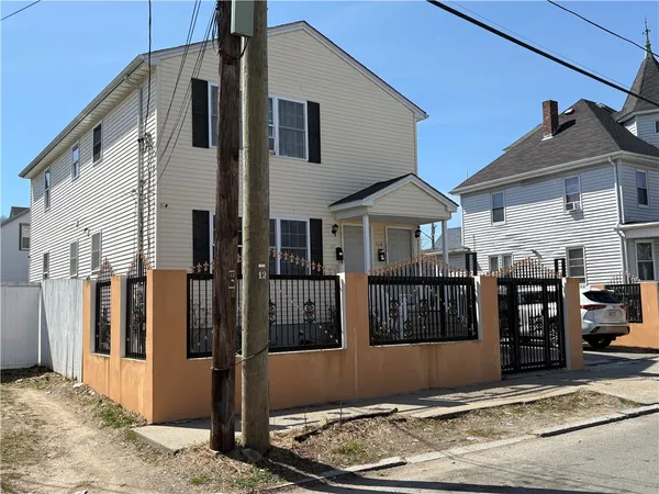 $699,900 | 162 Eastwood Avenue, Providence, RI 02909