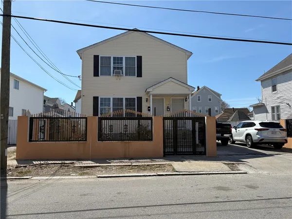 $699,900 | 162 Eastwood Avenue, Providence, RI 02909