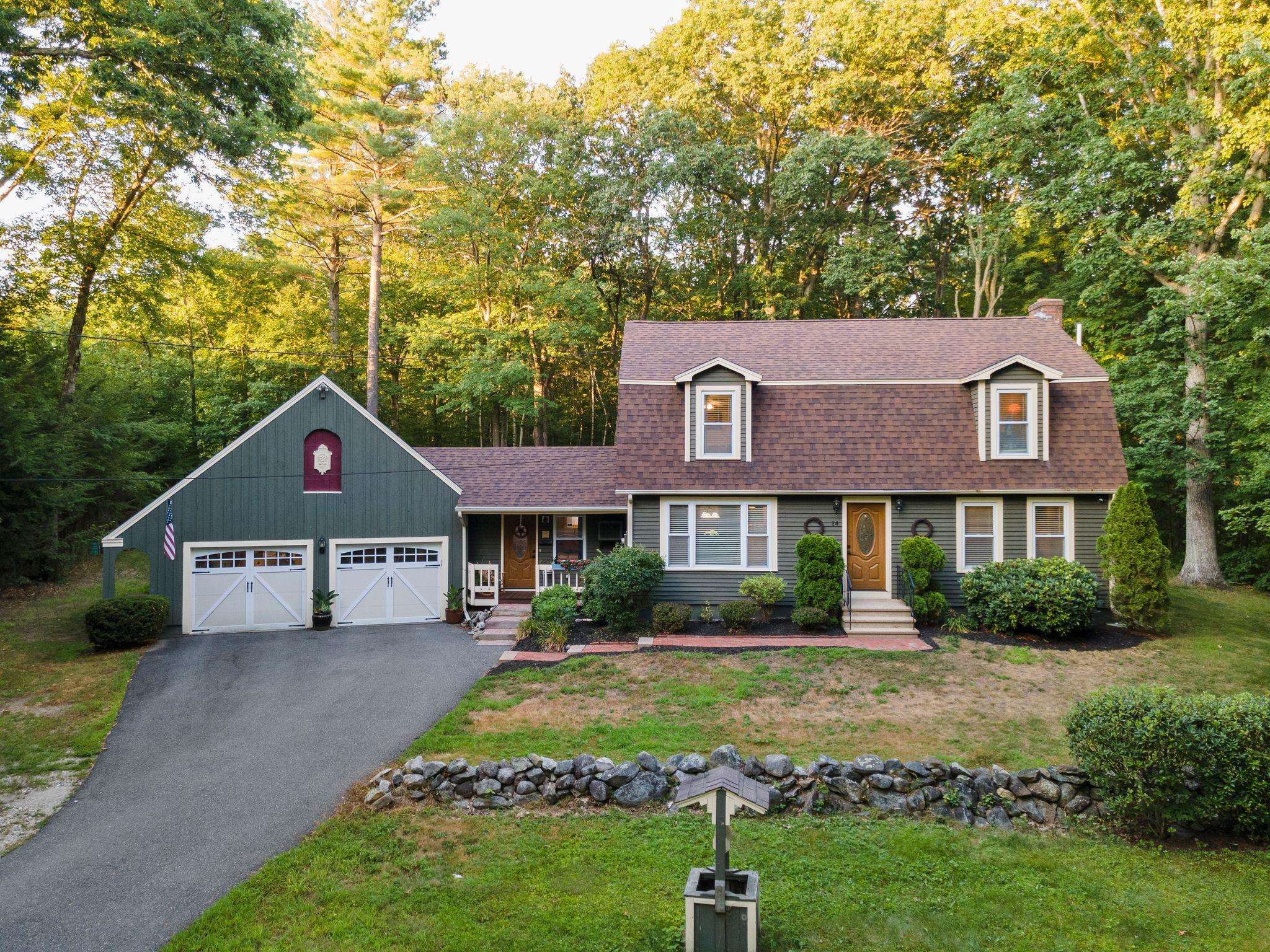 14 Spofford Road Auburn, NH 03032 - Photo 1 of 37 Gallery Image 1