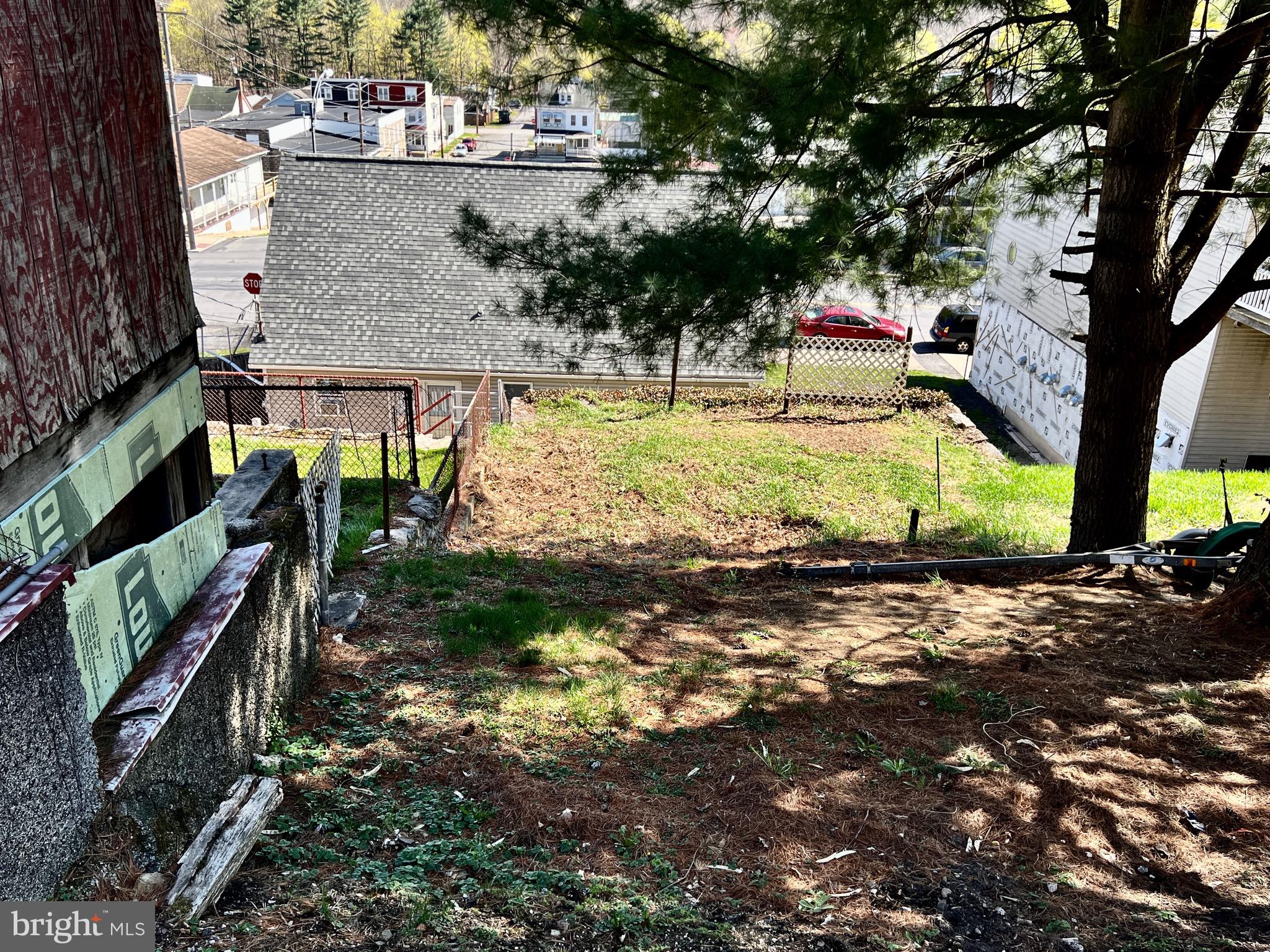 107 Centre Street Ashland, PA 17921 - Photo 28 of 32 a view of swimming pool with a yard