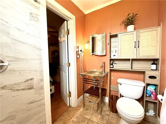 $159,900 | 211 North Dilton Street, Metairie, LA 70003