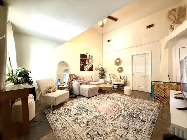 $159,900 | 211 North Dilton Street, Metairie, LA 70003