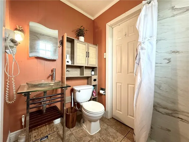 $159,900 | 211 North Dilton Street, Metairie, LA 70003