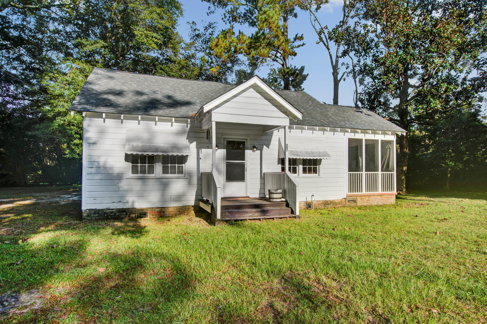 207 County Rd S-18-61 St. George, SC 29477 - Photo 9 of 27 CalSiglerPhotography-207Ridge (4)