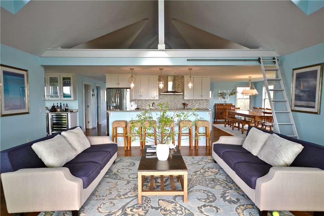 1435 Cooneymus Road Block Island, RI 02807 - Photo 4 of 25